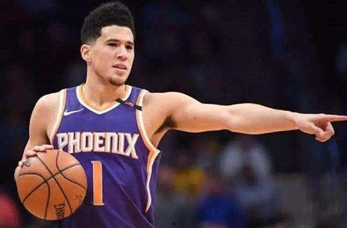 德文布克生活照